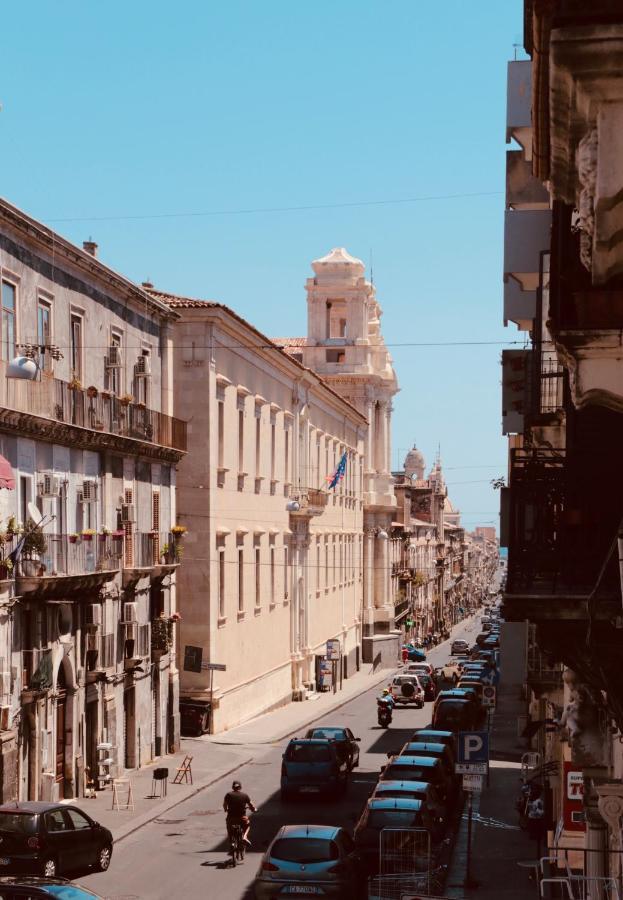 Le Stanze Dello Scirocco Bed & Breakfast Catania Bagian luar foto