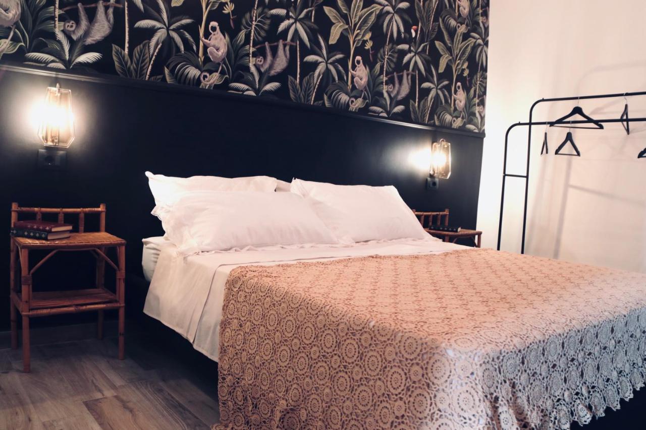 Le Stanze Dello Scirocco Bed & Breakfast Catania Bagian luar foto