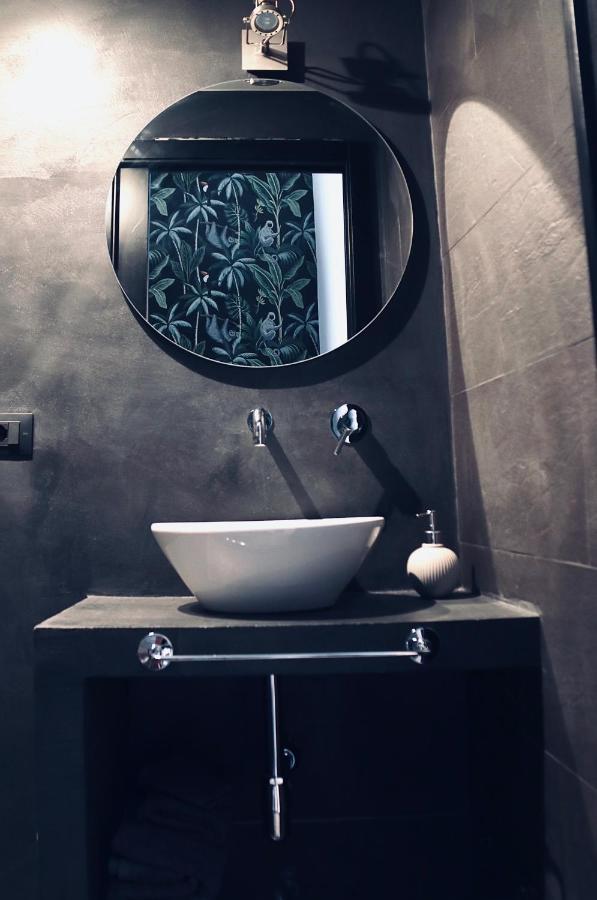 Le Stanze Dello Scirocco Bed & Breakfast Catania Bagian luar foto
